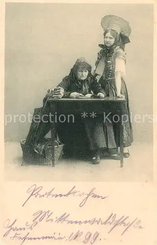 AK / Ansichtskarte Trachten  Trachten