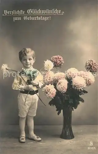 AK / Ansichtskarte Geburtstag Kind Blumen Foto SLJFF Nr. 3216 5 Geburtstag