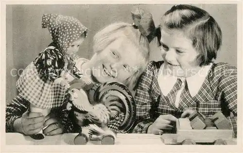 AK / Ansichtskarte Spielzeug Kinder Puppe Rollhahn  Spielzeug