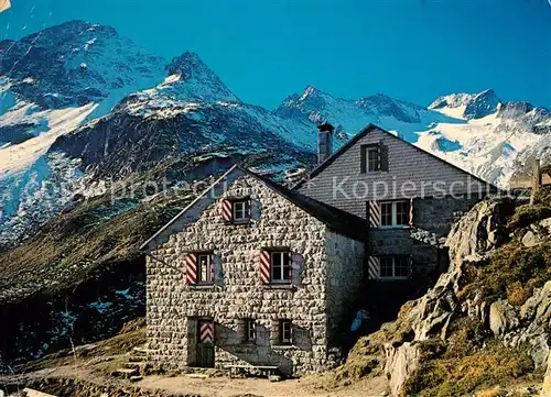 AK / Ansichtskarte Etzlihuette Mutsch Haelsigrat Piz Giuv Etzlihuette
