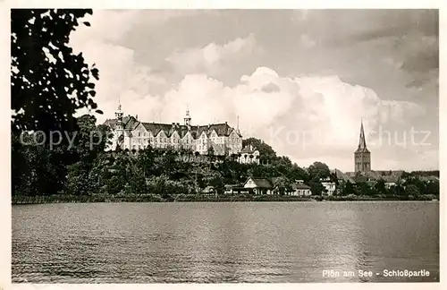 AK / Ansichtskarte Ploen_See Schlosspartie Ploen_See