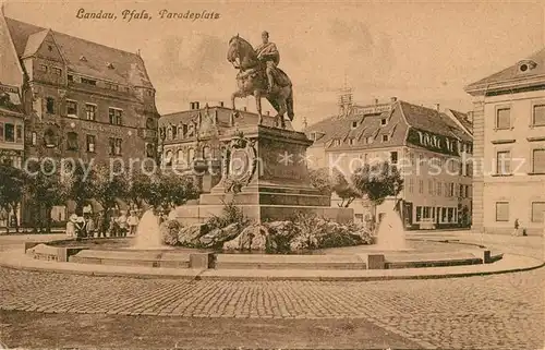 AK / Ansichtskarte Landau_Pfalz Paradeplatz Landau Pfalz