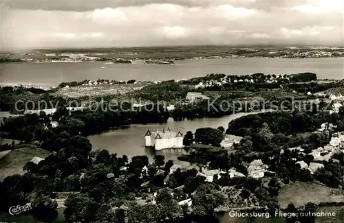 AK / Ansichtskarte Gluecksburg_Ostseebad Fliegeraufnahme mit Schloss Gluecksburg_Ostseebad