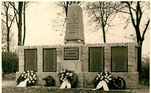 AK / Ansichtskarte Beldorf Grabmahl Ehrenmal Beldorf