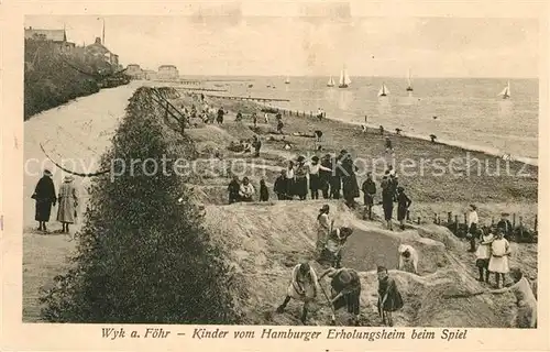 AK / Ansichtskarte Wyk_Foehr Kinder vom Hamburger Erholungsheim beim Spiel am Strand Foehr