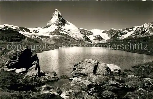 AK / Ansichtskarte Zermatt_VS Stellisee im Findelental mit Matterhorn Zermatt_VS