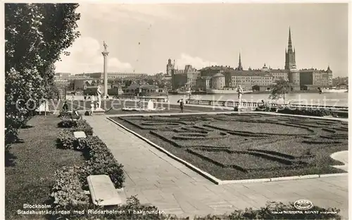 AK / Ansichtskarte Stockholm Stadshustraedgarden med Riddarholmen Stockholm