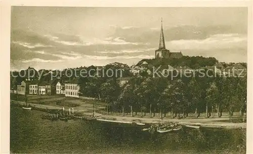 AK / Ansichtskarte Neustadt_Holstein Kirche Anleger Neustadt_Holstein