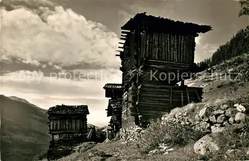 AK / Ansichtskarte Ayer_Sierre Anniviers alte Blockhuetten Ayer Sierre