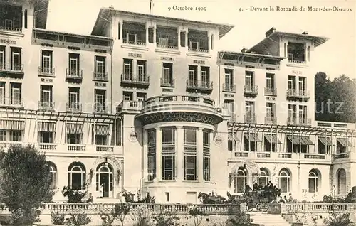 AK / Ansichtskarte Hyeres Devant la Rotonde du Mont des Oiseaux Hyeres