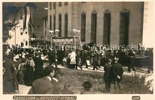 AK / Ansichtskarte Neustift_Stubaital_Tirol Prozession Neustift_Stubaital_Tirol