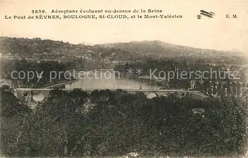 AK / Ansichtskarte Boulogne Billancourt Fliegeraufnahme Seine Pont de Sevres St Cloud et Mont Valerien Boulogne Billancourt
