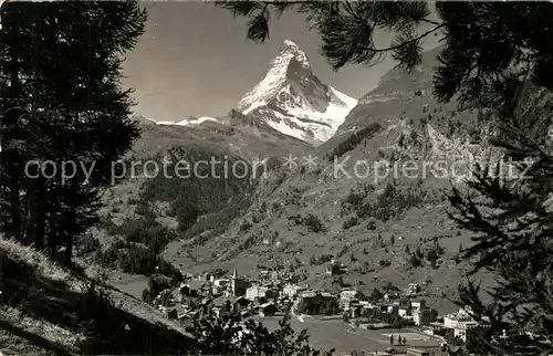 AK / Ansichtskarte Zermatt_VS Panorama Matterhorn Zermatt_VS