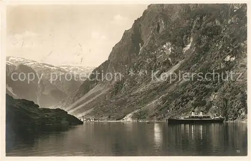 AK / Ansichtskarte Gudvangen_Norwegen Fjord Dampfer Gudvangen Norwegen