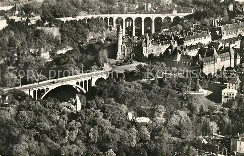 AK / Ansichtskarte Luxembourg Vue aerienne Luxembourg