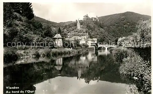 AK / Ansichtskarte Vianden Au bord de l Our Vianden