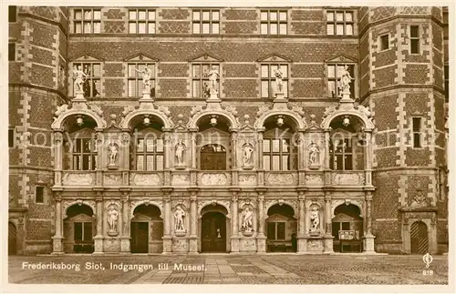 AK / Ansichtskarte Frederiksborg Slot Indgangen till Museet Schloss Museum Frederiksborg