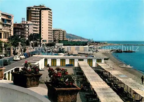 AK / Ansichtskarte Arma_di_Taggia Lungomare e Spiaggia Kai und Strand Arma_di_Taggia