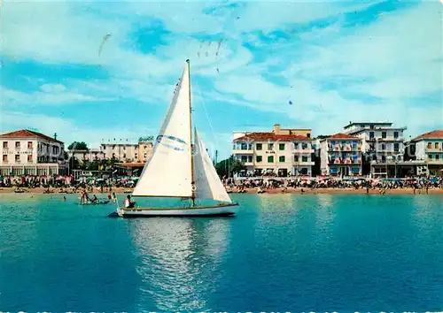 AK / Ansichtskarte Bellaria Alberghi visti dal mare Spiaggia Segelboot Bellaria