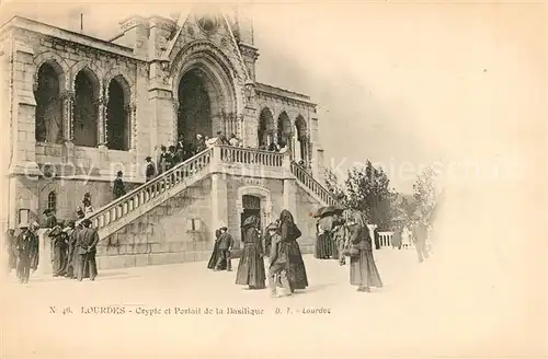 AK / Ansichtskarte Lourdes_Hautes_Pyrenees Crypte et Portail de la Basilique Lourdes_Hautes_Pyrenees
