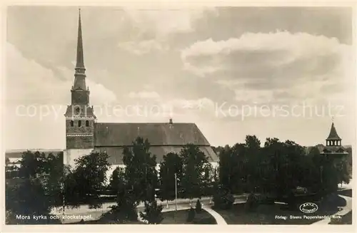 AK / Ansichtskarte Mora_Dalarnas_Lan Kyrka och klockstapel Kirche Mora_Dalarnas_Lan