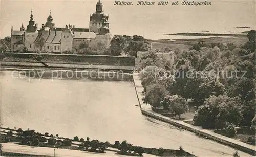 AK / Ansichtskarte Kalmar Slott och Stadsparken Schloss Park Kalmar