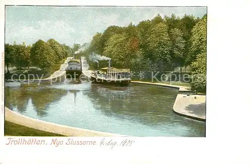 AK / Ansichtskarte Trollhaettan Nya Slussarne Schleuse Dampfer Trollhaettan