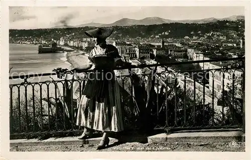 AK / Ansichtskarte Nice_Alpes_Maritimes Vue panoramique du Chateau Costumes Trachten Nice_Alpes_Maritimes