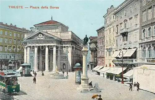 AK / Ansichtskarte Trieste Piazza della Borsa Monumento Trieste