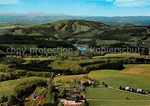 AK / Ansichtskarte Meinerzhagen Fliegeraufnahme Sprungschanze Genkel Talsperre Unnenberg Meinerzhagen