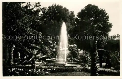 AK / Ansichtskarte Recanati Giardini Pubblici Fontana Recanati