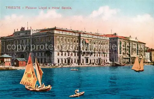 AK / Ansichtskarte Trieste Palazzo Lloyd e Hotel Savoia Trieste