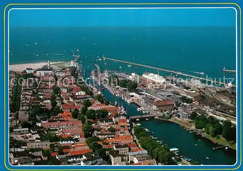 AK / Ansichtskarte Warnemuende_Ostseebad Alte Strom Hafen Warnemuende_Ostseebad