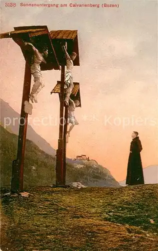AK / Ansichtskarte Bozen_Suedtirol Sonnenuntergang am Calvarienberg Kreuze Priester Bozen Suedtirol