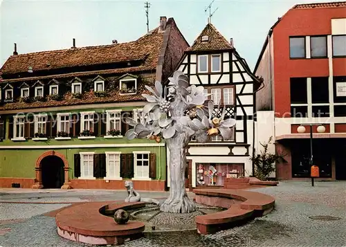 AK / Ansichtskarte Neustadt_Weinstrasse Brunnen Kartoffelmarkt Neustadt_Weinstrasse