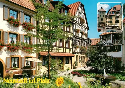 AK / Ansichtskarte Neustadt_Weinstrasse Stadttor Brunnen Fachwerkhaeuser Neustadt_Weinstrasse