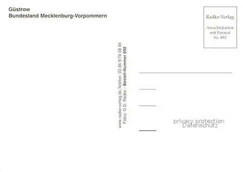 AK / Ansichtskarte Guestrow_Mecklenburg_Vorpommern Rathaus Kirche Marktplatz Schloss Dom Guestrow_Mecklenburg