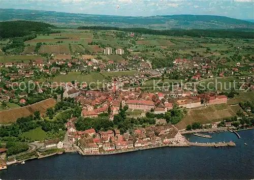 AK / Ansichtskarte Meersburg_Bodensee Fliegeraufnahme Hafen Meersburg Bodensee