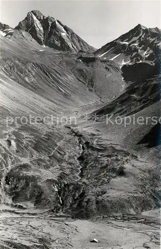 AK / Ansichtskarte Klosters_GR Berghaus Vereina  Klosters_GR