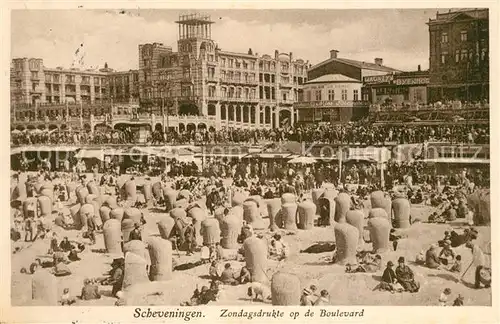 AK / Ansichtskarte Scheveningen Zondagsdrukte Boulevard Scheveningen