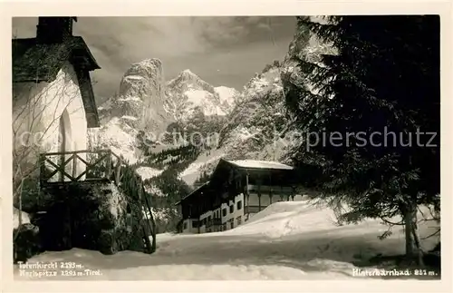 AK / Ansichtskarte Hinterbaernbad Totenkirchl mit Karlspitze Winterlandschaft Hinterbaernbad