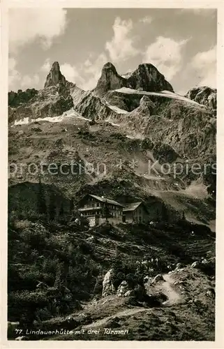 AK / Ansichtskarte Lindauerhuette mit Drei Tuermen Gebirgspanorama Raetikon Montafon Lindauerhuette