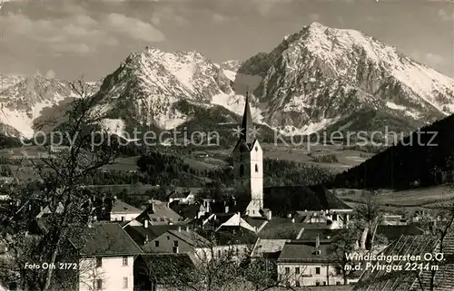 AK / Ansichtskarte Windischgarsten Ortsansicht mit Kirche Pyhrgas Ennstaler Alpen Windischgarsten