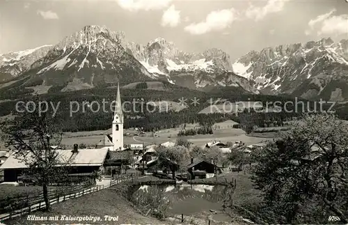 AK / Ansichtskarte Ellmau_Tirol Ortsansicht mit Kirche Blick zum Kaisergebirge Ellmau Tirol