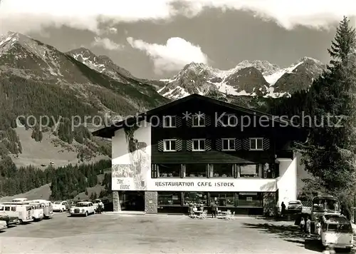 AK / Ansichtskarte Mittelberg_Kleinwalsertal Hotel Restaurant Cafe Alte Krone mit Schafalpkoepfen Allgaeuer Alpen Mittelberg_Kleinwalsertal