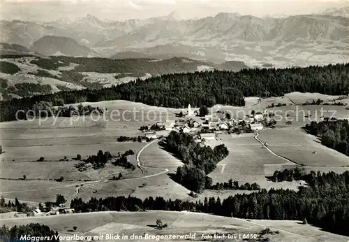 AK / Ansichtskarte Moeggers Blick in den Bregenzerwald Alpenpanorama Fliegeraufnahme Moeggers