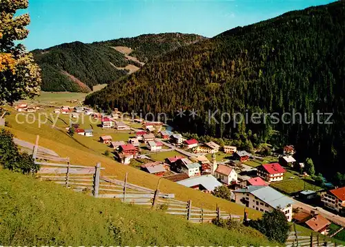 AK / Ansichtskarte Gerlos Panorama Gerlostal mit Schoenbuehel Zillertaler Alpen Gerlos