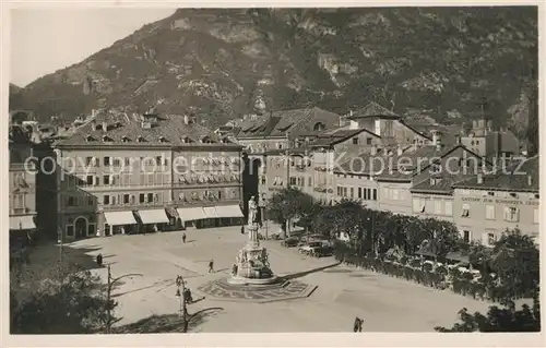 AK / Ansichtskarte Bolzano Piazza Vittorio Emanuele III Bolzano