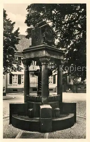 AK / Ansichtskarte Soest_Arnsberg Freiligrath Brunnen Soest_Arnsberg