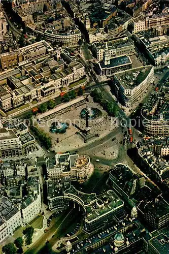 AK / Ansichtskarte London Trafalgar Square Aerial View  London